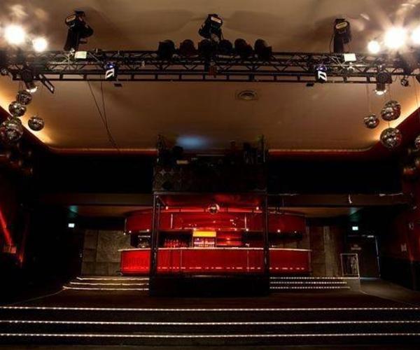 Gloria Theater Ask Helmut Besser Ausgehen In Berlin