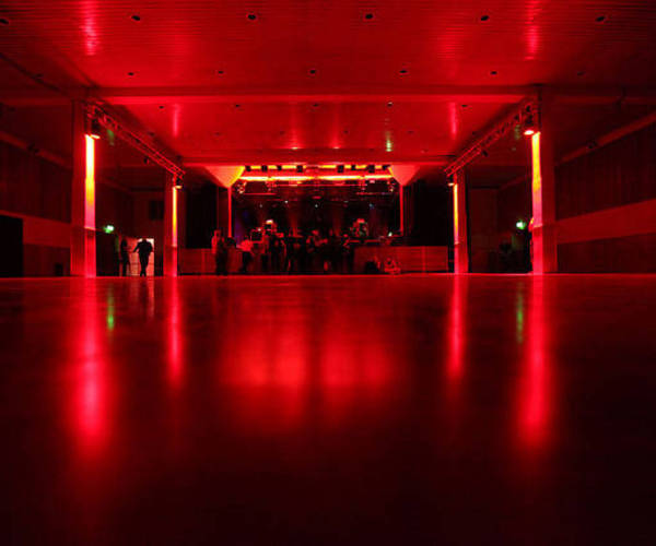 Astra Kulturhaus ASK HELMUT Besser ausgehen in Berlin.